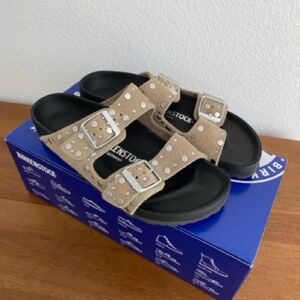 Birkenstock Women's Arizona Rivets Suede Leather - Taupe, 36